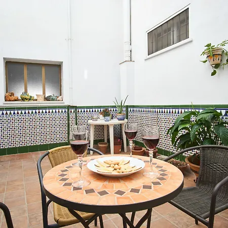 Patio En El Corazon De Triana Apartment